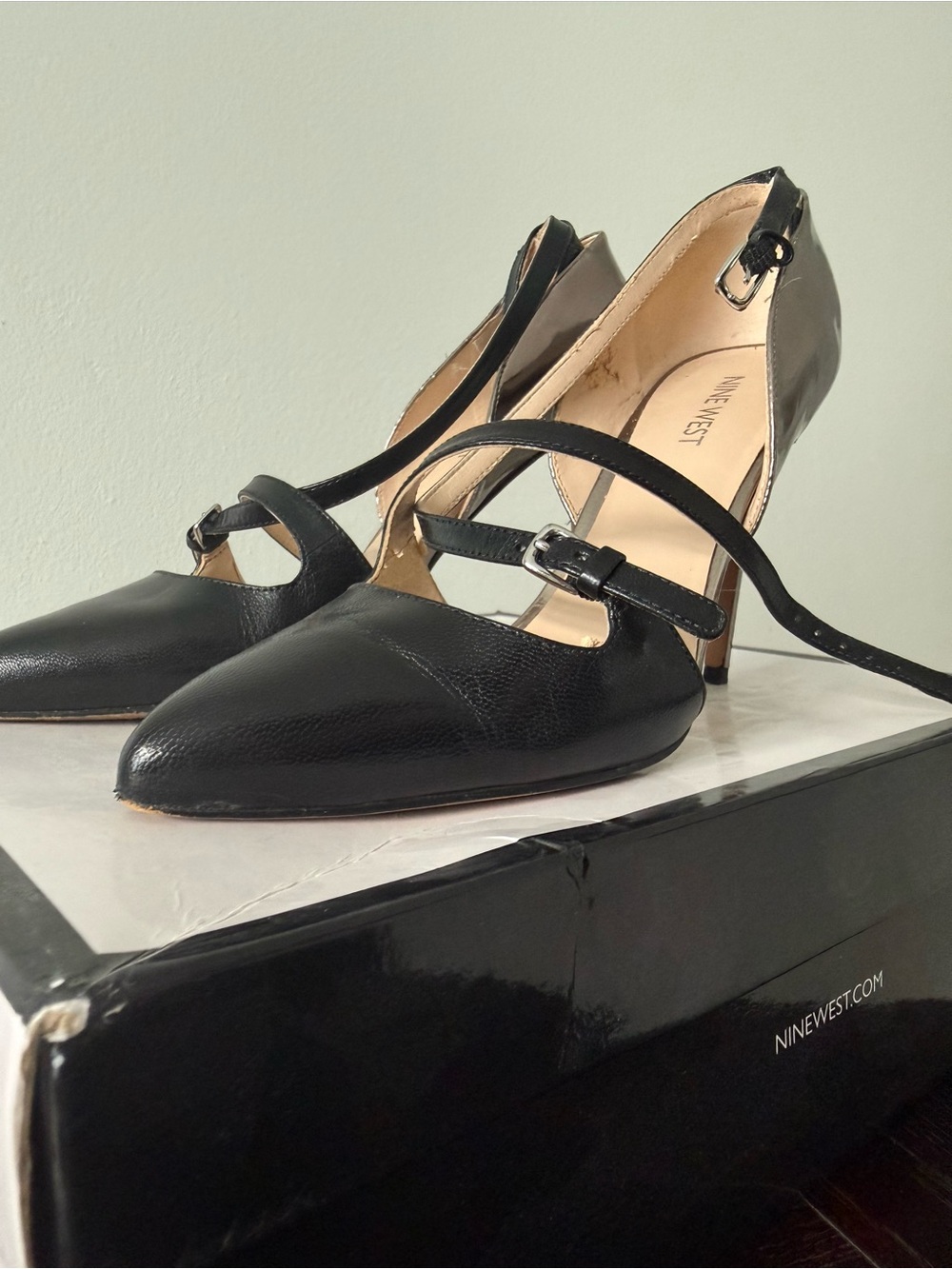 Nine West Black Leather Strappy Pointed-Toe Heels